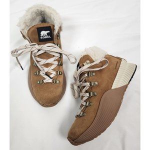 Sorel Out 'N About III Conquest Boots in Camel Bown